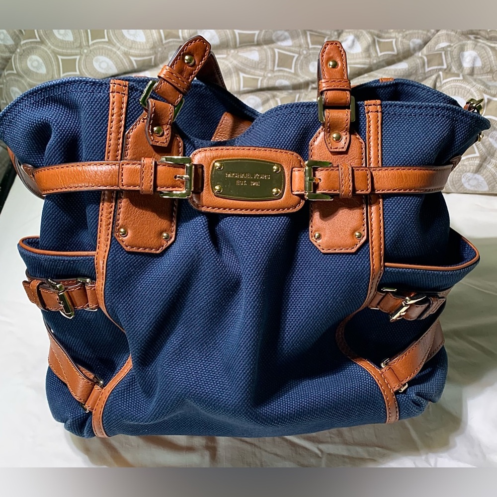 Michael Kors Gansevoort Handbag
